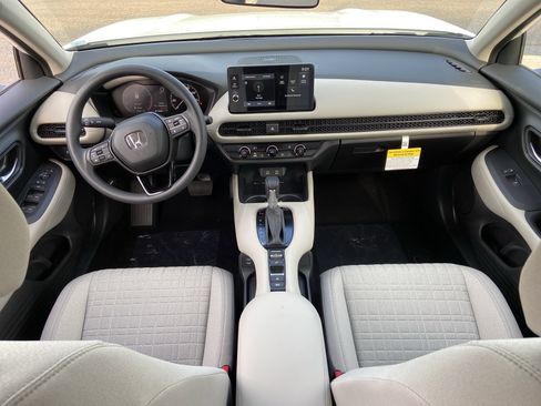New 2027 Honda HR-V LX image 47