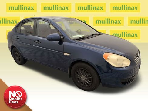 Used 2007 Hyundai Accent GLS FWD image 1