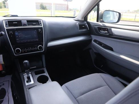 Used 2019 Subaru Outback 2.5i Premium w/ Popular Package #2 AWD/4WD image 26