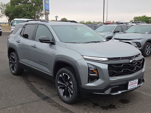 New 2026 Chevrolet Equinox RS w/ Convenience Package III FWD image 5