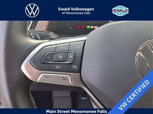 Certified 2026 Volkswagen Atlas SE AWD/4WD image 17