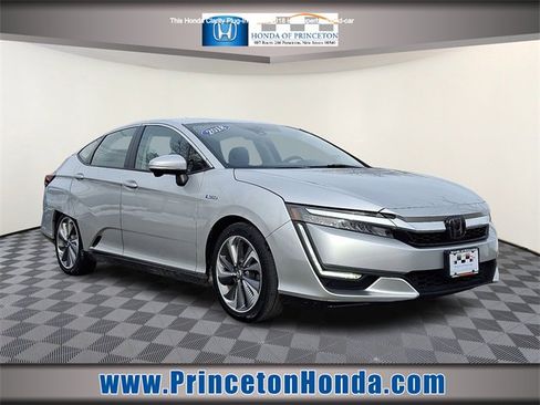 Certified 2018 Honda Clarity Touring image 1