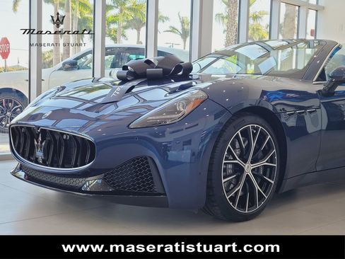 New 2026 Maserati GranCabrio Modena image 4