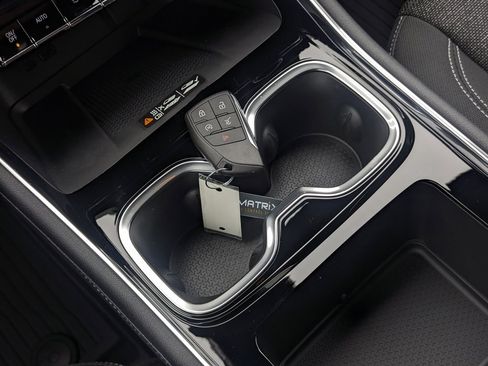 New 2026 Chevrolet Traverse LT w/ LPO, Floor Liner Package image 26