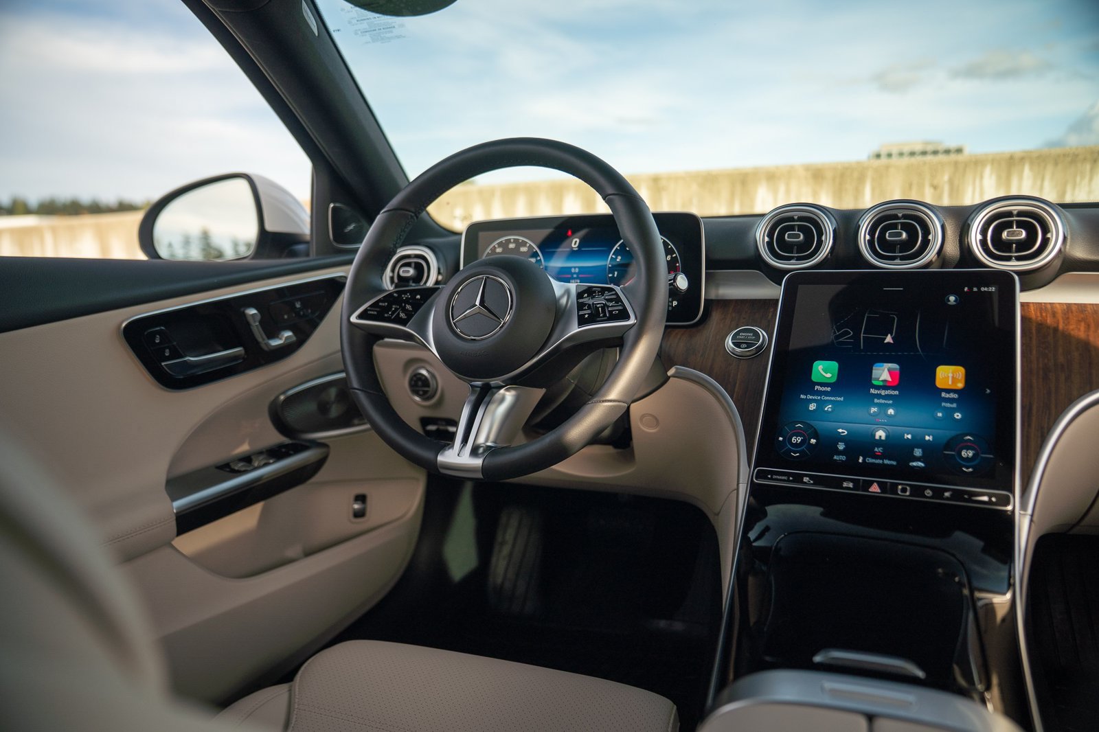 Certified 2026 Mercedes-Benz C 300 4MATIC Sedan image 19
