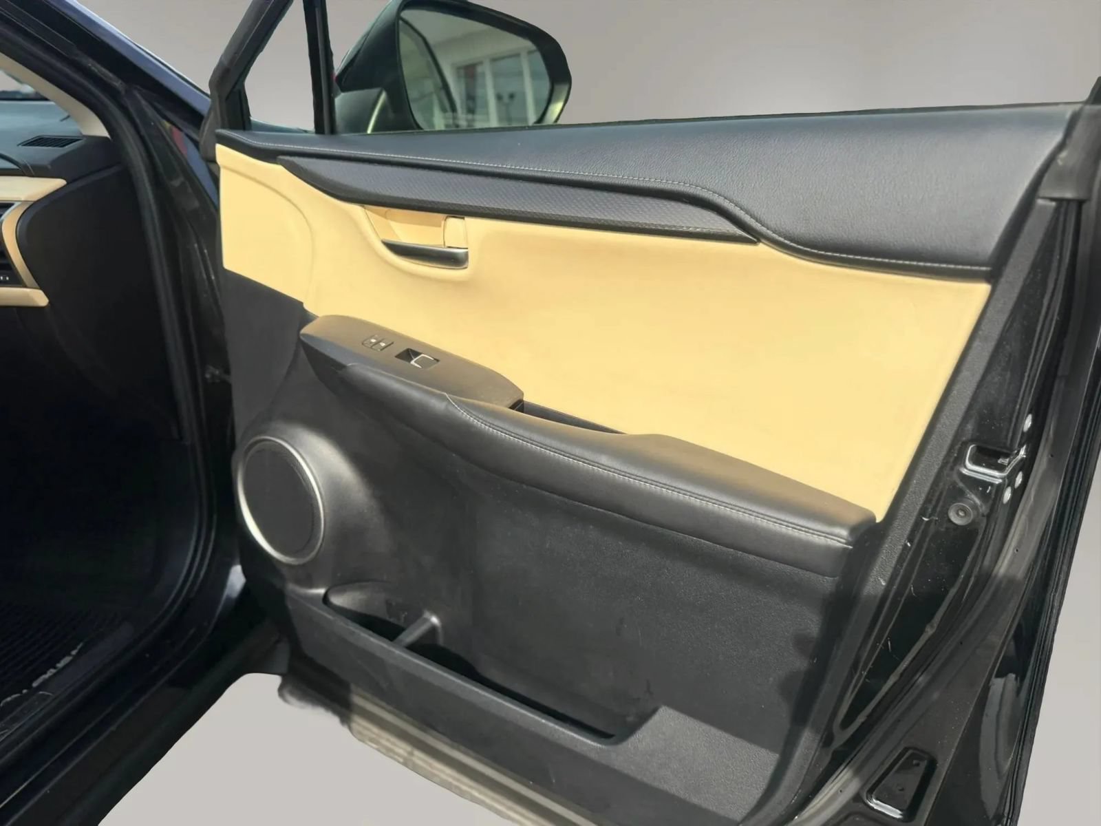 Used 2019 Lexus NX 300 FWD image 44