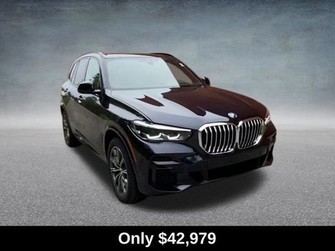 Used 2022 BMW X5 xDrive40i w/ M Sport Package AWD/4WD image 4