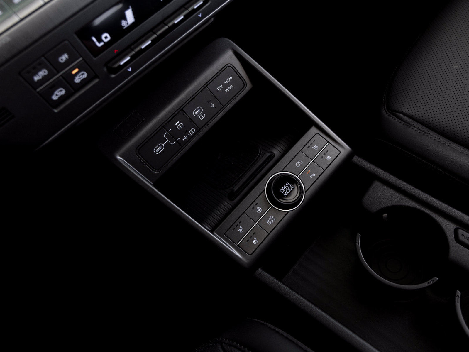 New 2026 Hyundai Kona Limited FWD image 17