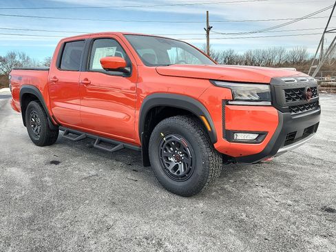 New 2026 Nissan Frontier PRO-4X w/ Pro-4x Convenience Package AWD/4WD image 2