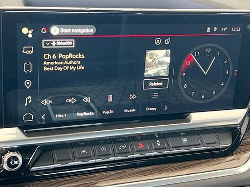 New 2026 GMC Sierra 1500 Elevation image 10