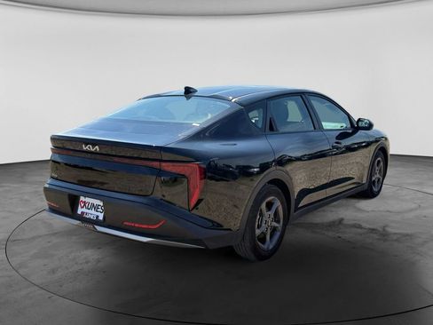 Used 2025 Kia K4 FWD image 9
