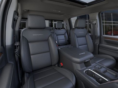 New 2025 GMC Sierra 2500 Denali w/ Denali Reserve Package image 16