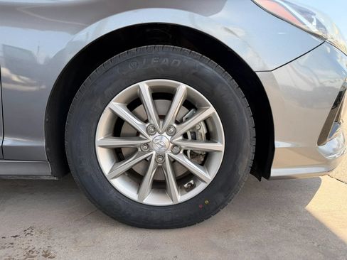 Used 2019 Hyundai Sonata SE FWD image 42