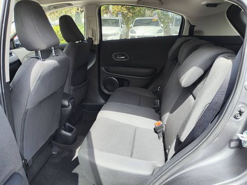 Used 2022 Honda HR-V EX image 37