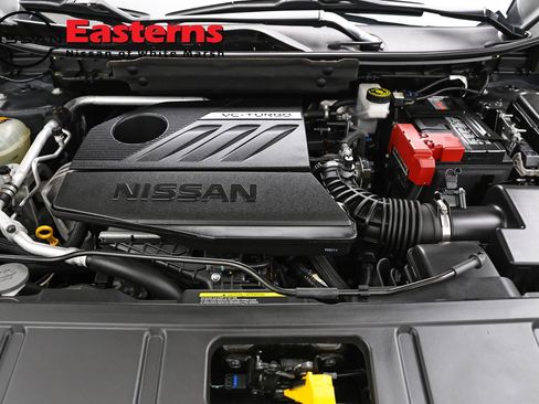 Used 2023 Nissan Rogue S AWD/4WD image 7