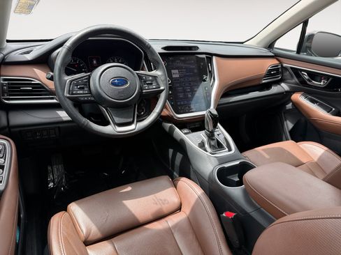 Used 2024 Subaru Outback Touring AWD/4WD image 15
