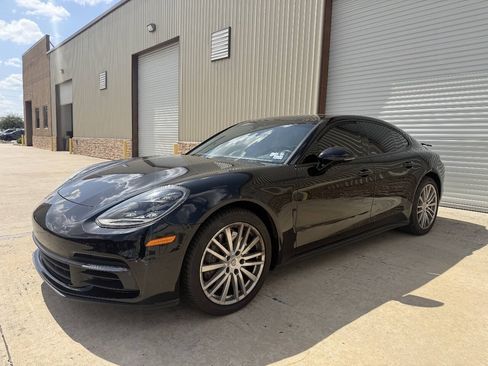 Used 2018 Porsche Panamera 4 AWD/4WD image 2