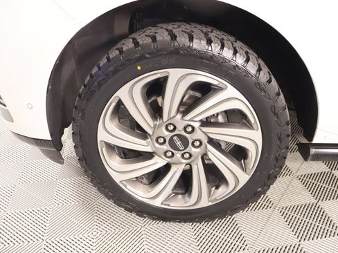 Used 2023 Lincoln Navigator L Reserve AWD/4WD image 19