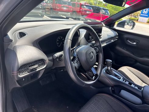 Certified 2024 Honda HR-V Sport image 14