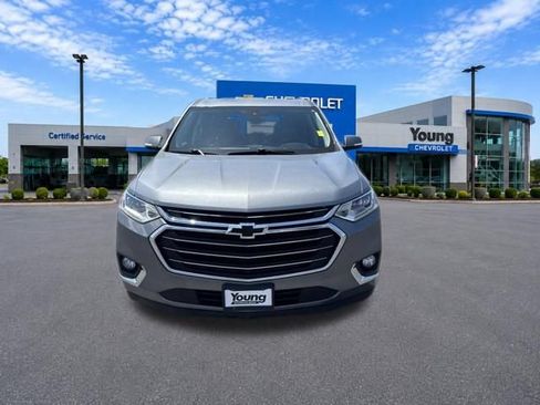 Used 2018 Chevrolet Traverse Premier AWD/4WD image 2