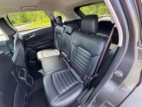 Used 2023 Ford Edge SEL image 13