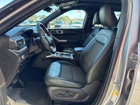 Used 2022 Ford Explorer Timberline image 7