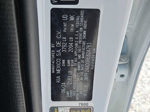 Used 2024 Kia Forte LX FWD image 22