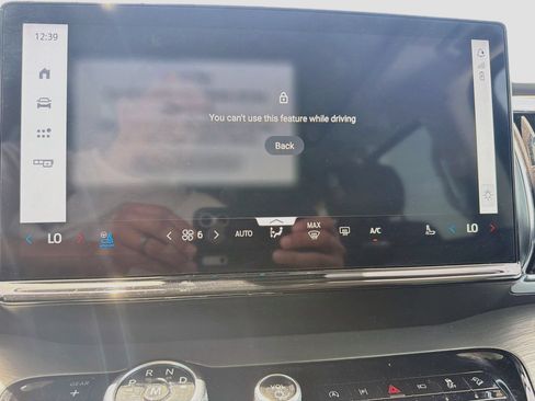 Used 2025 Ford Expedition Max Platinum w/ Driver's Package AWD/4WD image 23