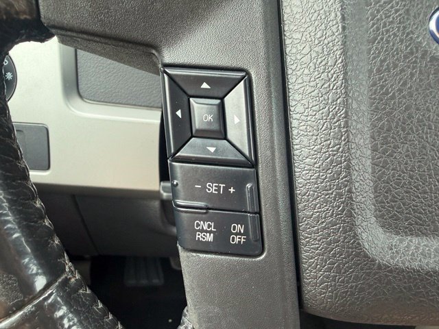 Used 2013 Ford F150 Lariat w/ Lariat Chrome Pkg AWD/4WD image 22