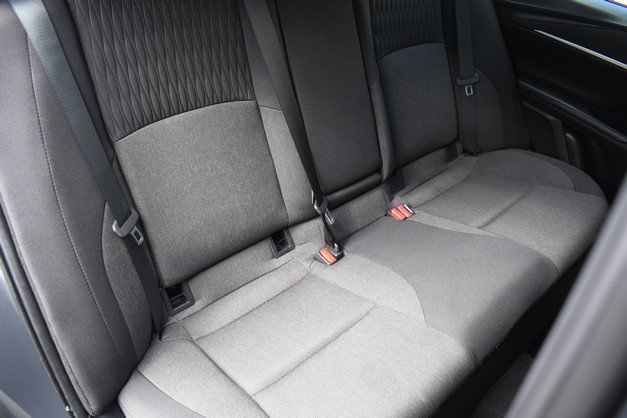 Used 2025 Toyota Camry LE FWD image 28