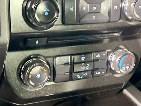 Used 2016 Ford F150 XLT w/ Trailer Tow Package AWD/4WD image 18