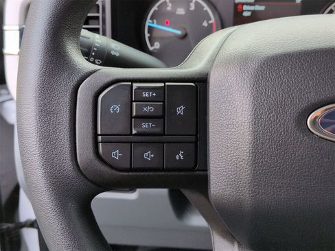 Used 2024 Ford F350 XLT image 23