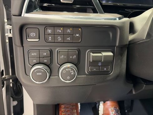 New 2026 Chevrolet Suburban LS w/ LPO, Dark Essentials Package image 14