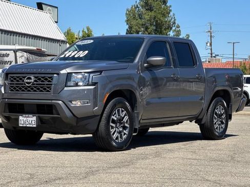 Certified 2022 Nissan Frontier SV RWD image 8