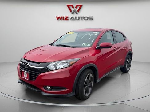 Used 2018 Honda HR-V EX image 1