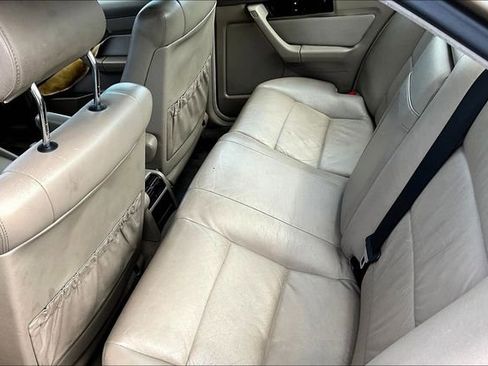 Used 1992 BMW 525i Sedan image 5