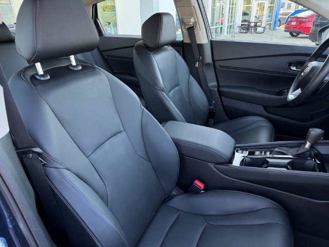 Used 2025 Honda Accord Touring image 11