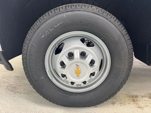 New 2026 Chevrolet Express 3500 w/ Power Convenience Package RWD image 41