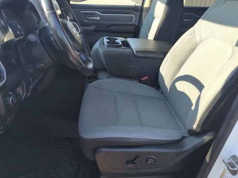 Used 2020 RAM 1500 Big Horn AWD/4WD image 11
