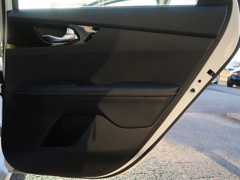 Used 2019 Kia Forte S image 44