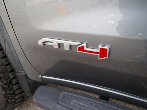 Used 2021 GMC Sierra 1500 AT4 w/ AT4 Premium Package AWD/4WD image 14