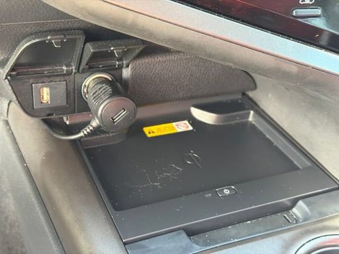 Used 2022 Toyota Camry XSE FWD image 28