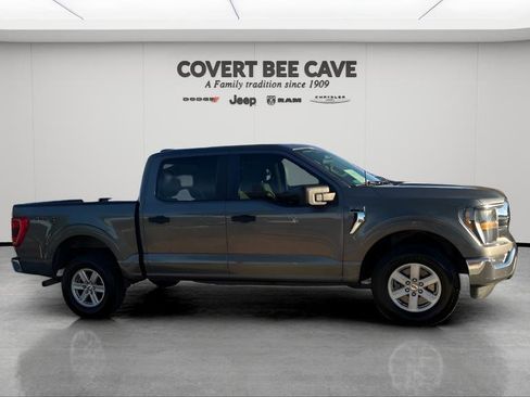 Used 2023 Ford F150 XLT image 12