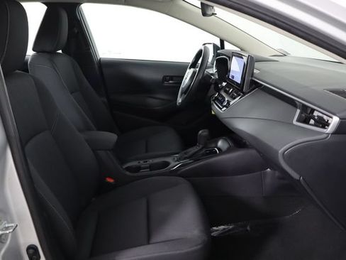 Used 2024 Toyota Corolla LE FWD image 18