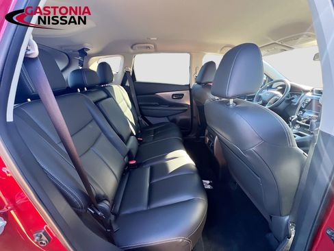 Used 2024 Nissan Murano SV image 36
