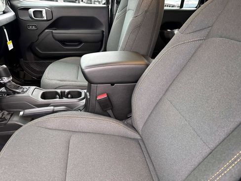 New 2026 Jeep Wrangler Unlimited Sport image 7