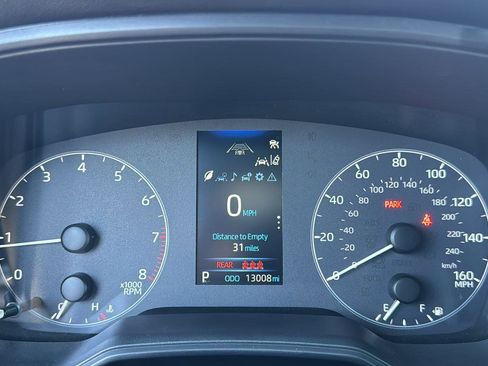 Certified 2025 Toyota Corolla SE image 13