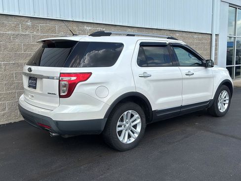 Used 2013 Ford Explorer XLT FWD image 3