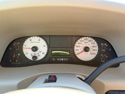 Used 2006 Ford F350 King Ranch AWD/4WD image 18