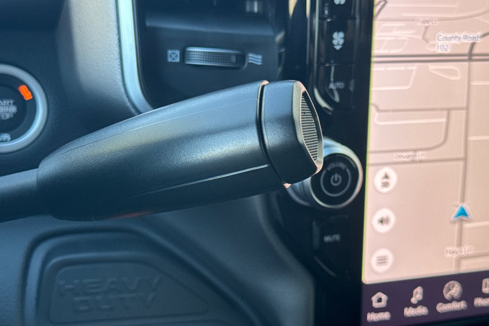 New 2027 RAM 3500 Big Horn AWD/4WD image 17